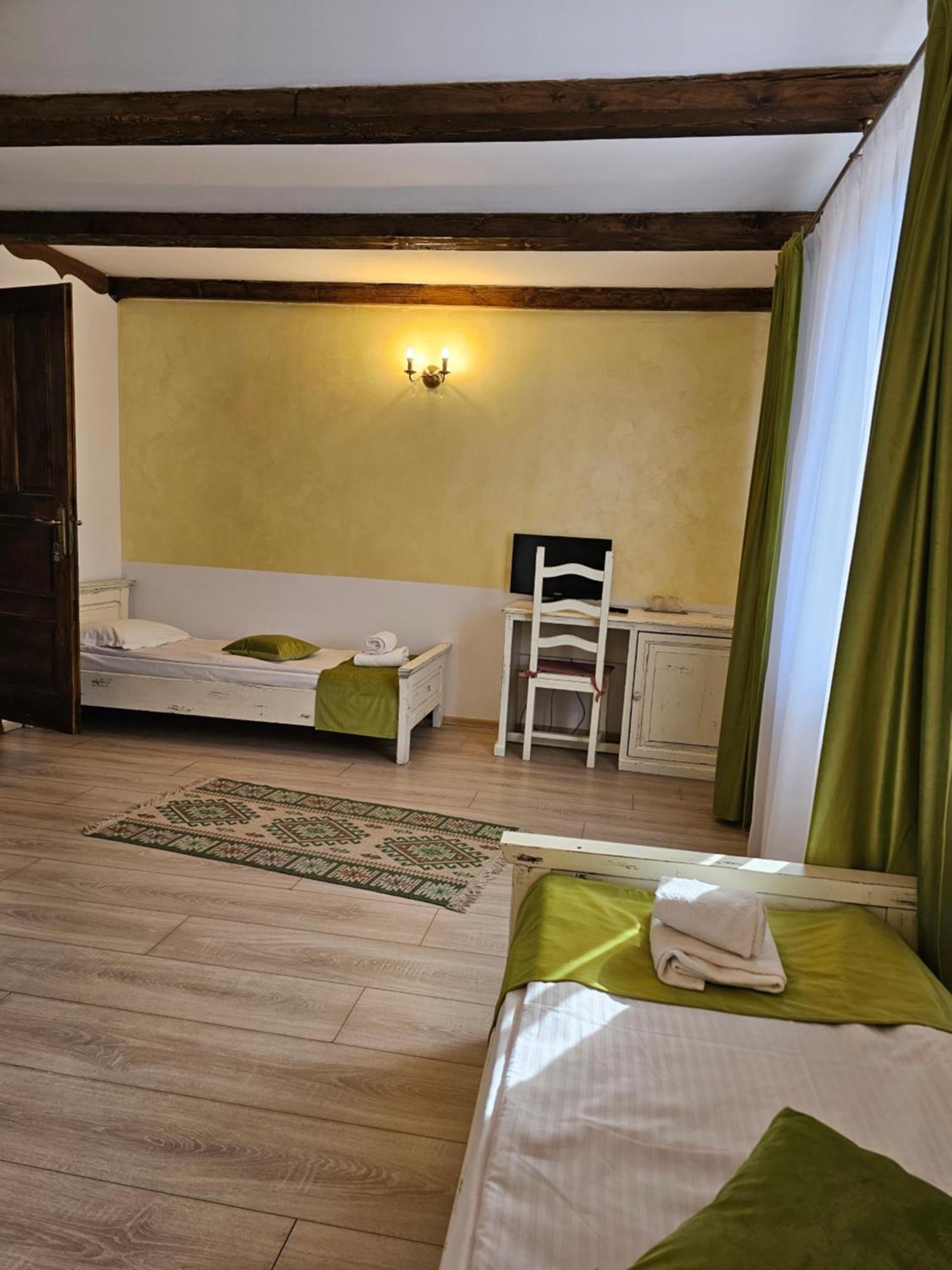 Hanul Vestem Sibiu Exterior photo